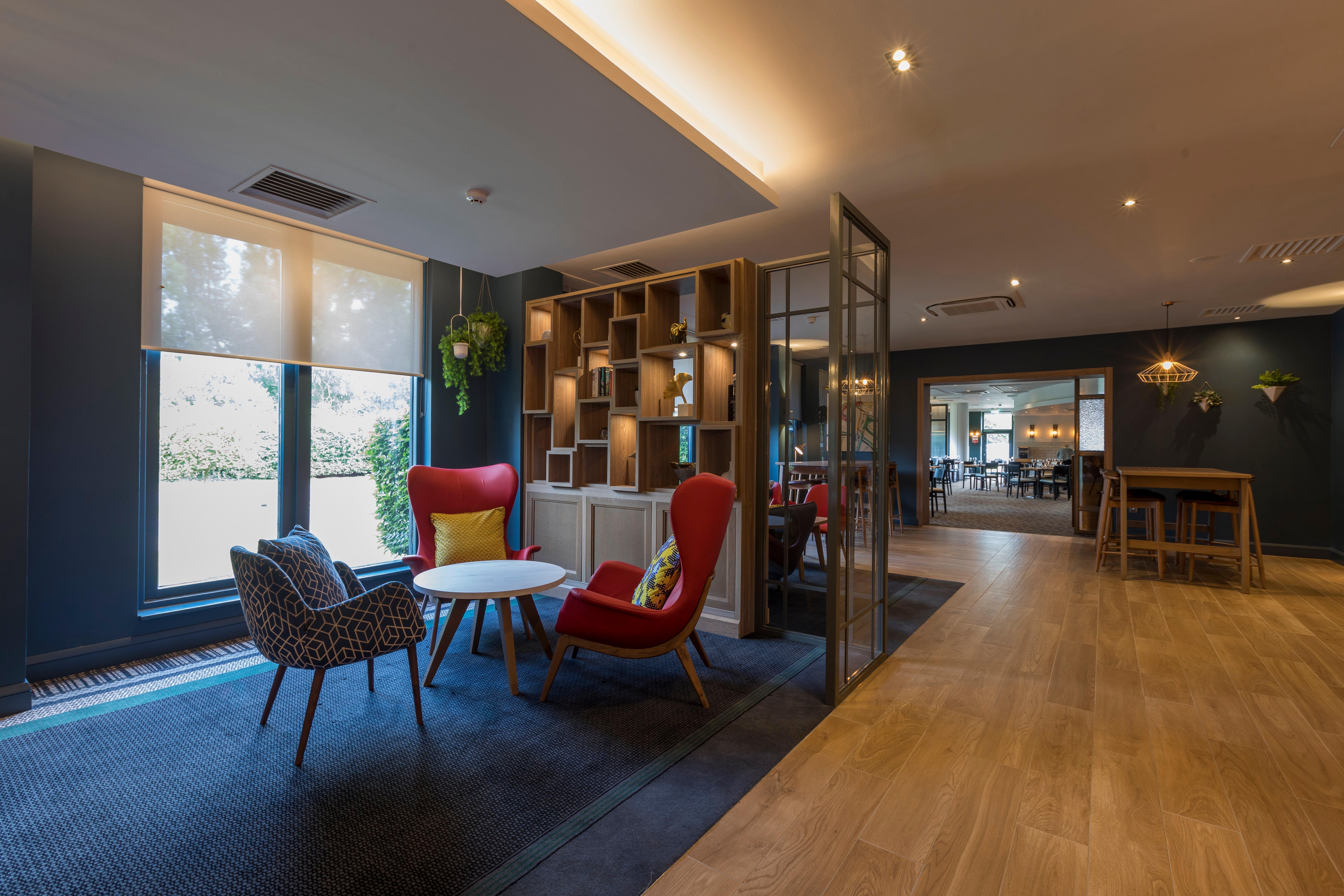 Holiday Inn Cambridge By Ihg Girton  Exterior foto